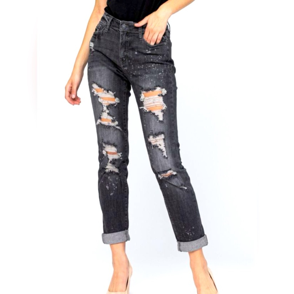 Judy Blue Boyfriend Fit Mid-Rise Distressed Bleach Splatter Denim Jeans in Black